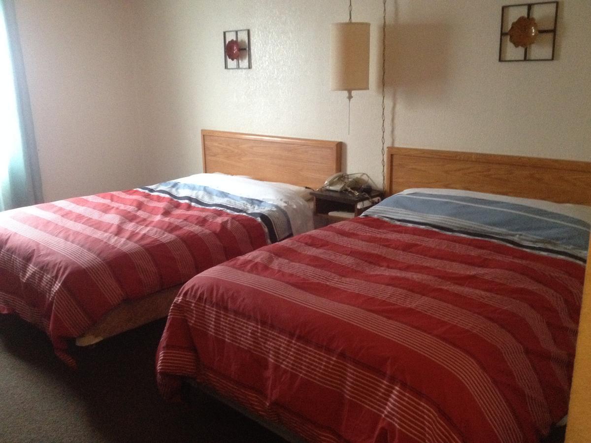 Classic Motor Inn Melville 외부 사진