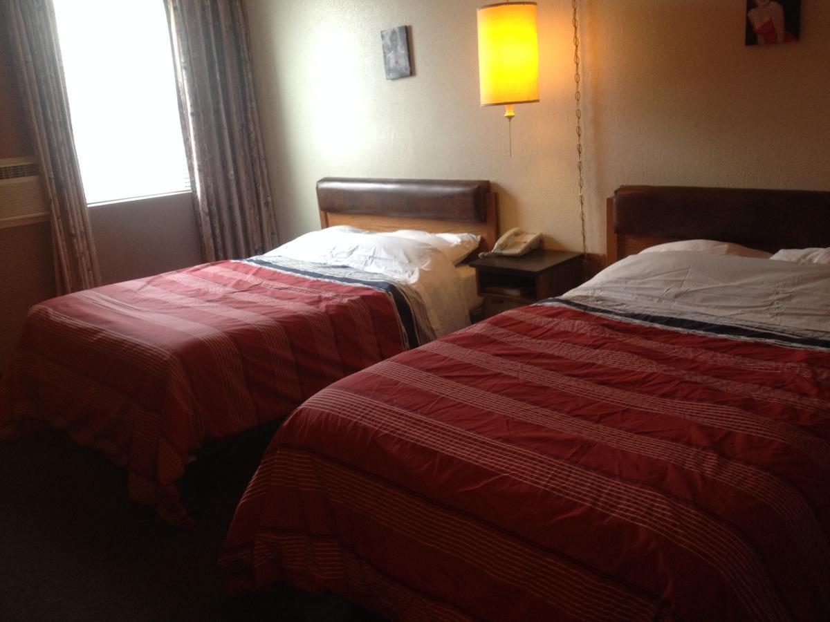 Classic Motor Inn Melville 외부 사진