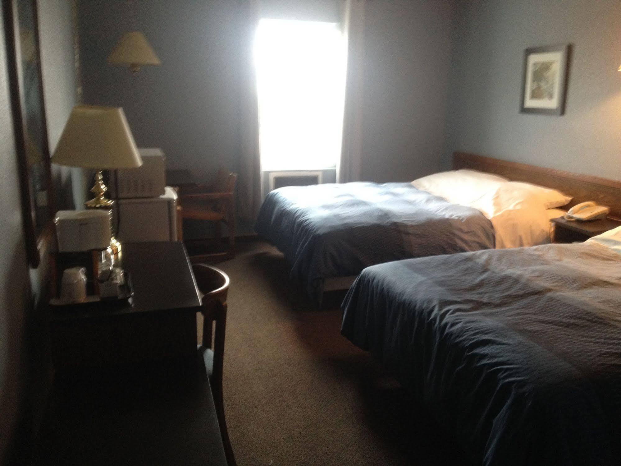 Classic Motor Inn Melville 외부 사진