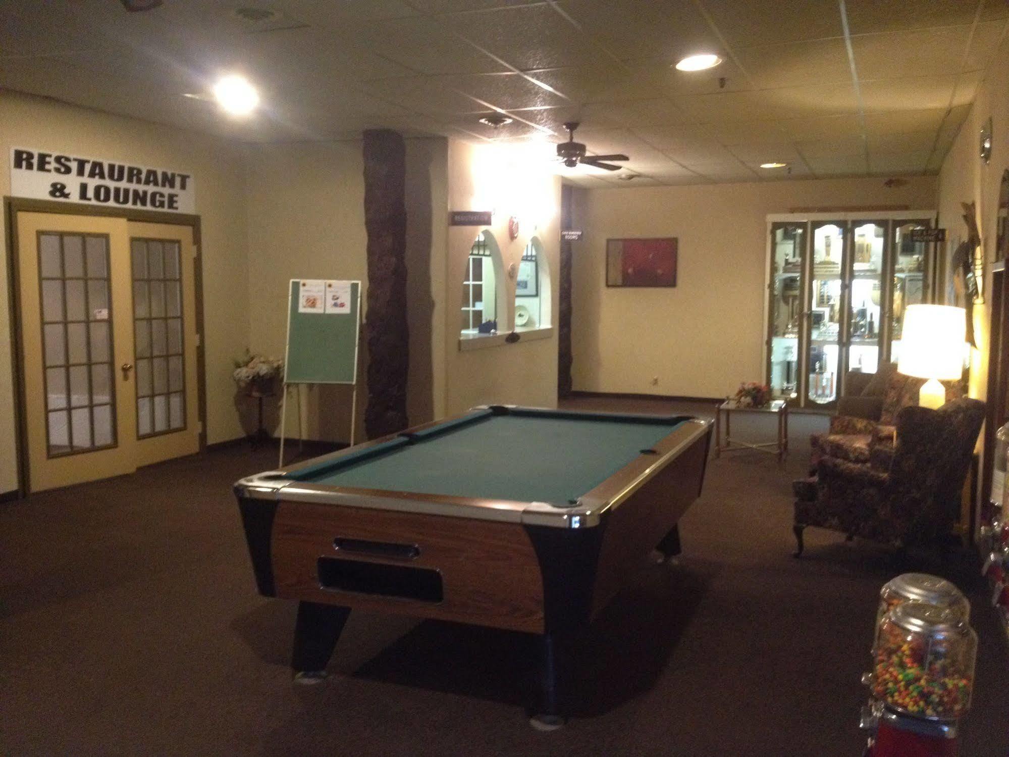 Classic Motor Inn Melville 외부 사진